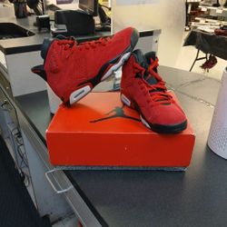 Jordan Retro 6 Store 2229