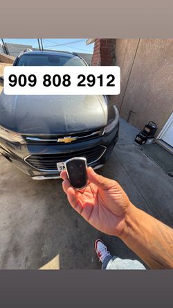 Llaves de autos / car keys and remotes