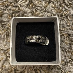 “True love waits 1 Timothy 4:12” Cross Ring