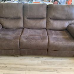 Deal!  $145  Recliner Sofa + Recliner/Swivel Chair Together In West Hills/Canoga park