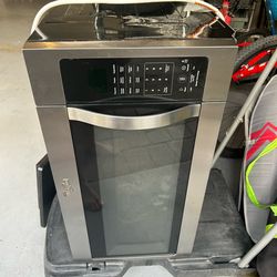 Whirlpool Micro Wave Oven - Needs new capacitor