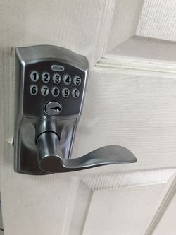 Locks safes keys