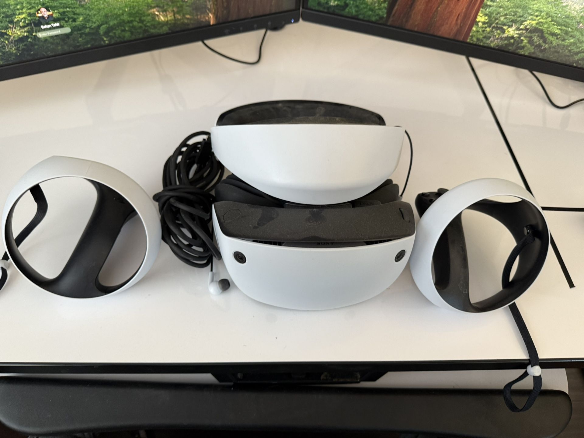 PlayStation VR2 – Excellent Condition