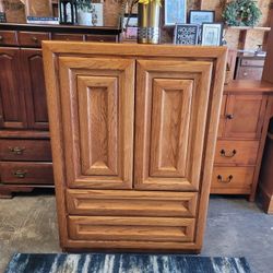 BASSETT CABINET / DRESSER 