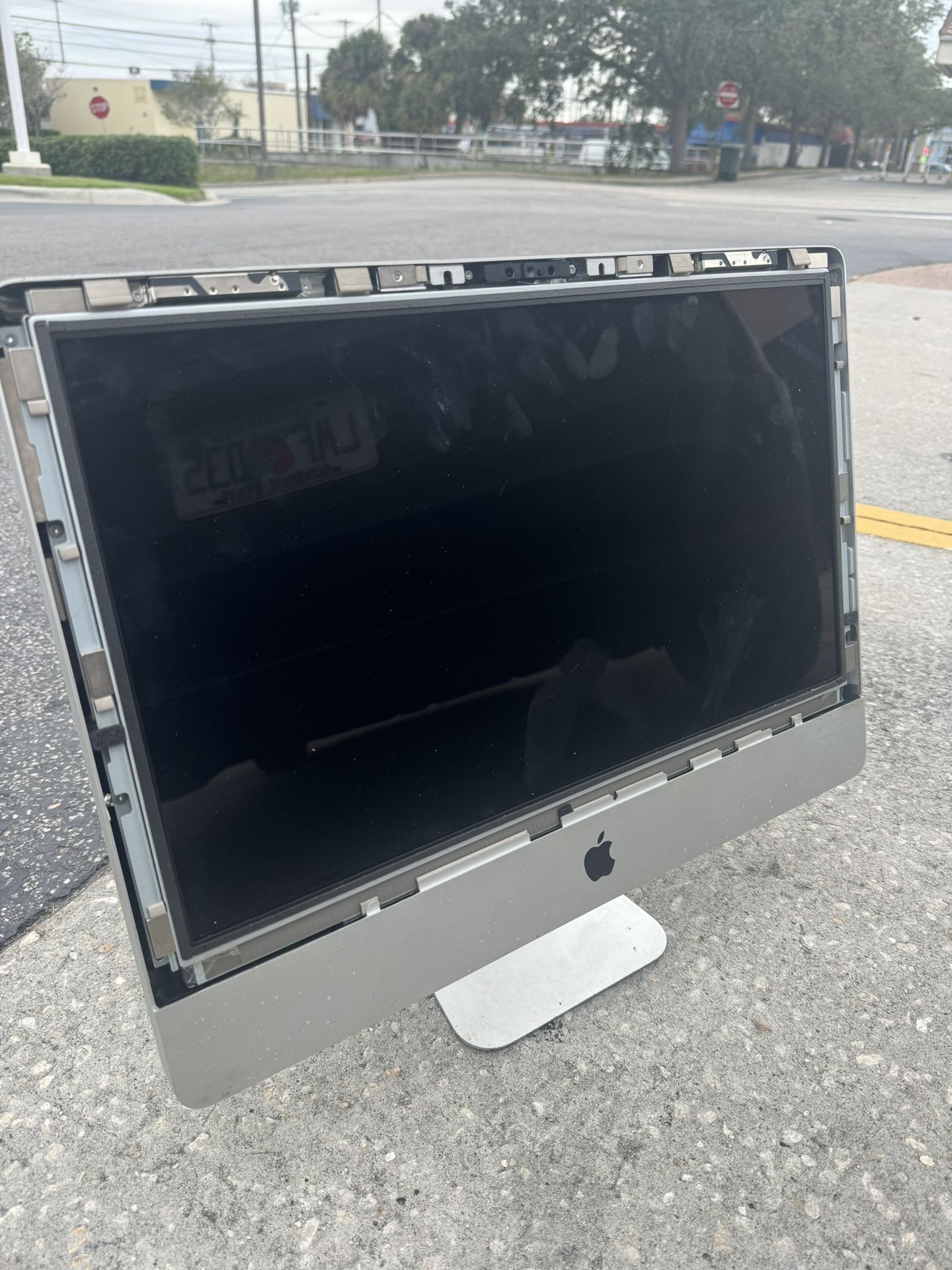 IMAC 8gb Ram SSD 3ghz Intel