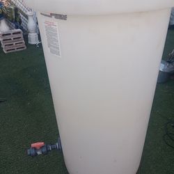 Water tank