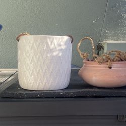 4 Decorative Planter Pots 🪴 