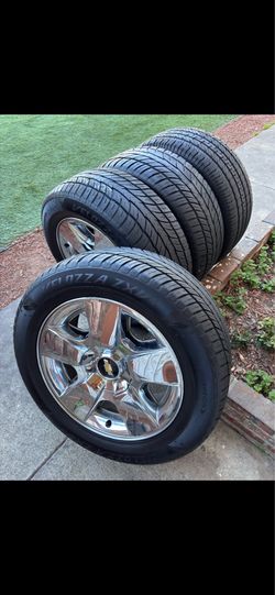 Chevy Silverado stock rims 20