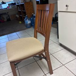 Stakmore folding chair