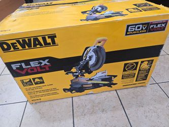 DeWalt Double Belvel Sliding Miter Saw