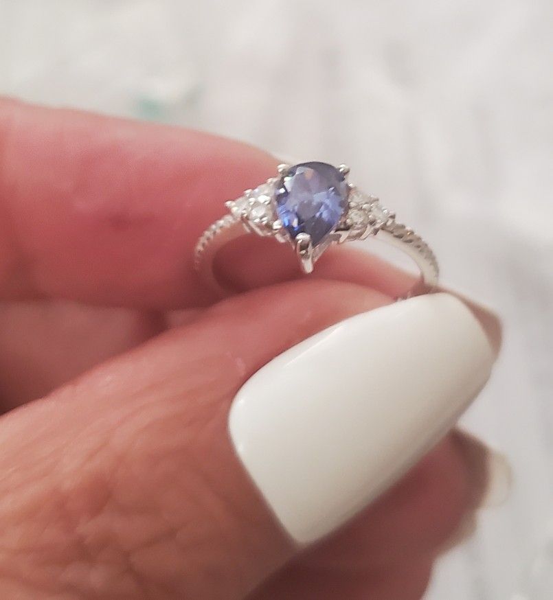Tanzanite & Cubic Zirconia Sterling Silver Ring.Size 6