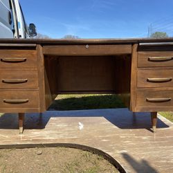 Vintage Mid Century Modern Wood Veneer Desk 