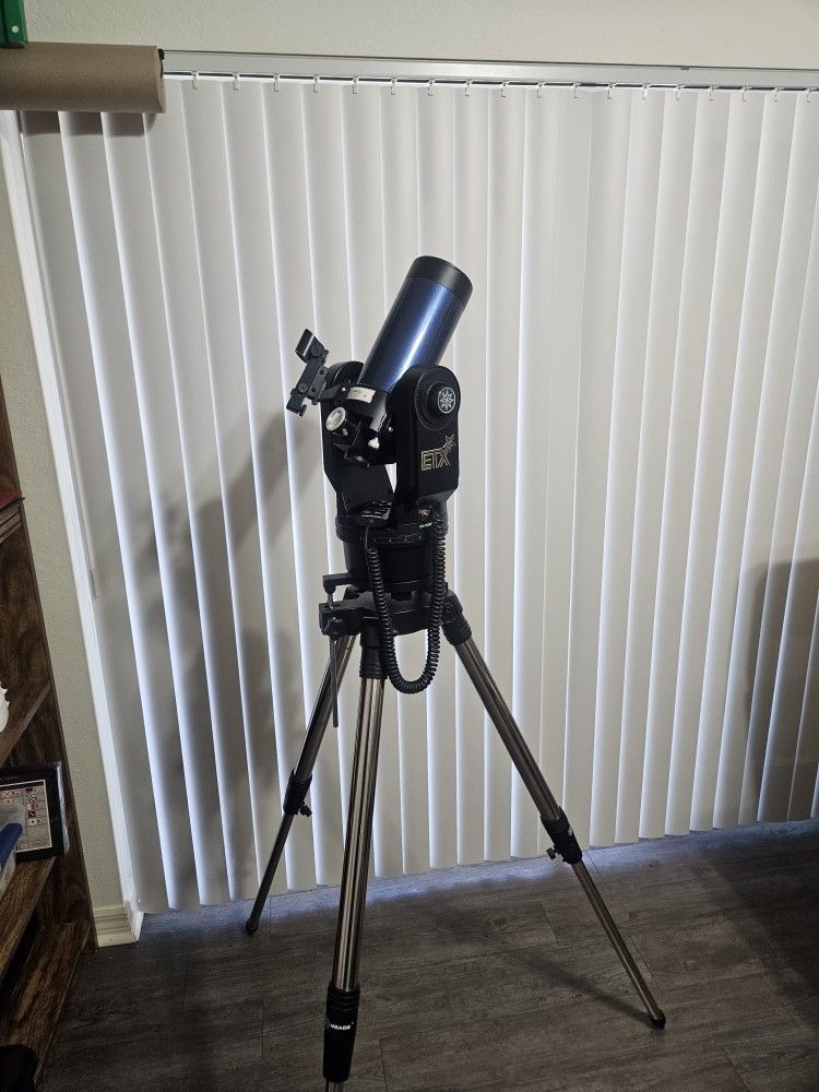 Meade ETX 90 Computerized Telescope 