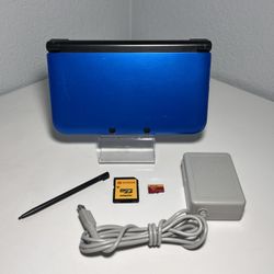 Nintendo 3DS XL w/ Digital Games