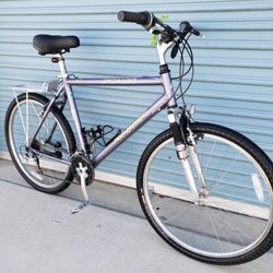 SPECIALIZED HYBRID BIKE 21 SPEEDS TIRE 26 SIZE L