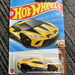 Hot Wheels Lamborghini Huracán Sterrato – Brand New | Safari Mode