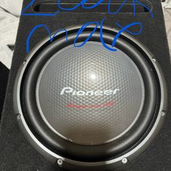 12 Inch Pioneer Subs And Kicker Fuse