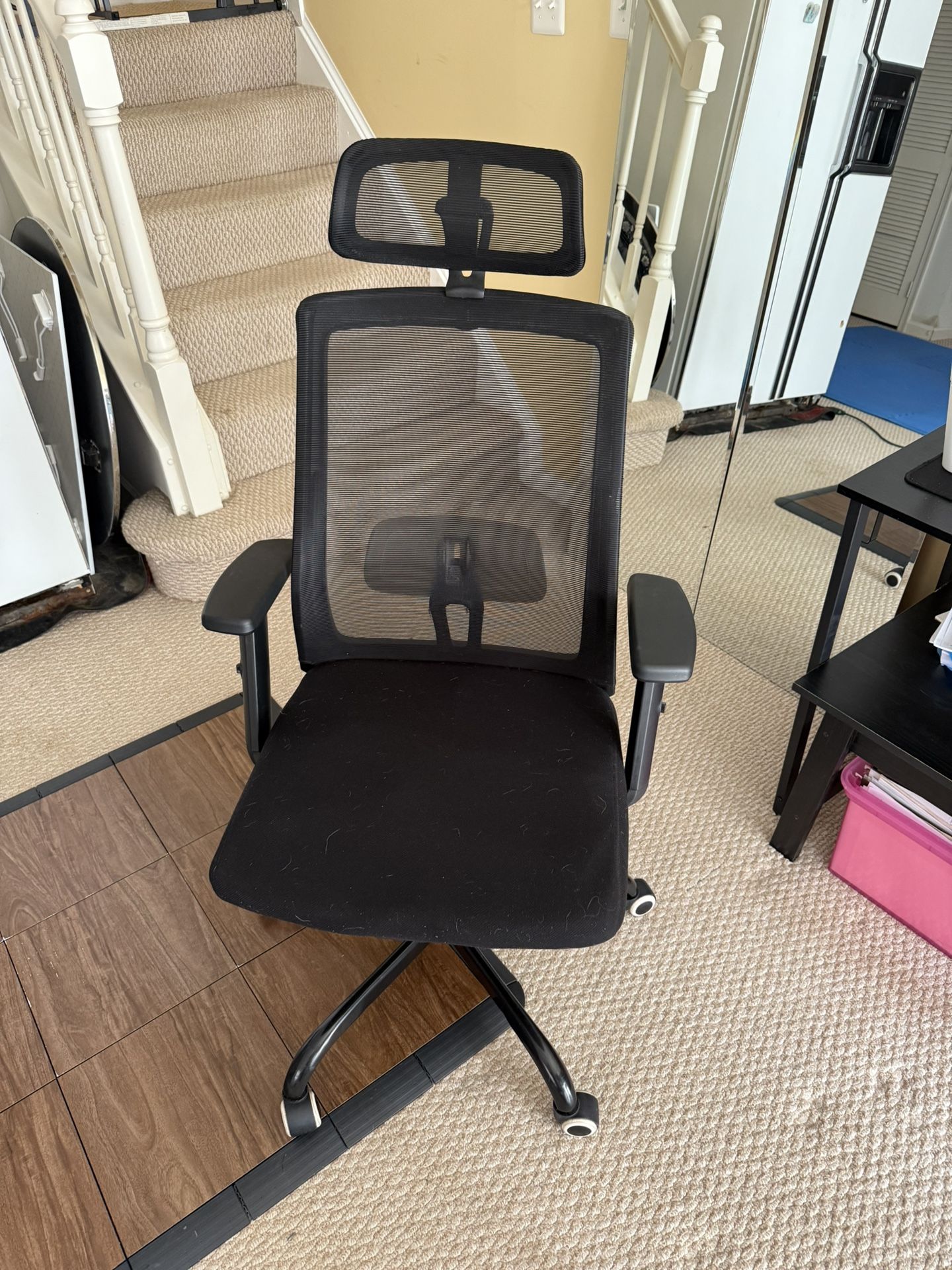 Office Chair And Desk
