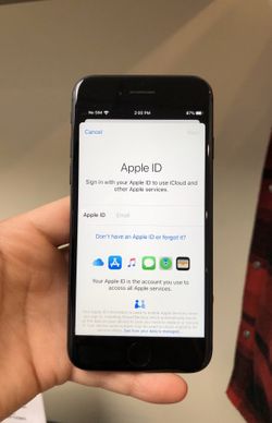 iPhone 8 64GB Factory Unlocked