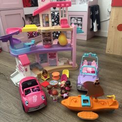 Barbie Little People Set