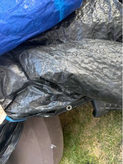 Pool cover.   Round 24 ft.