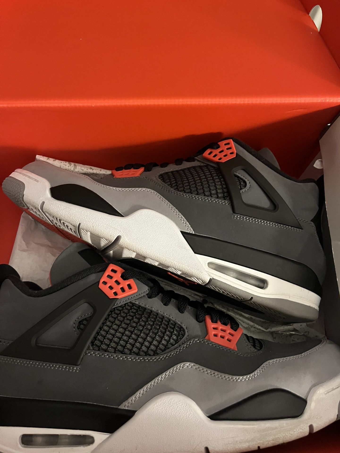 Air Jordan 4 Retro “Infrared (SIZE 13)