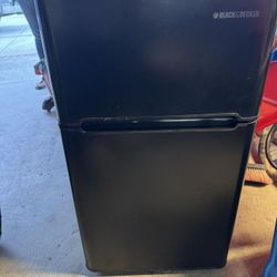 Mini Fridge