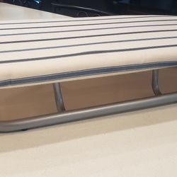 TABLE TOP IRONING BOARD