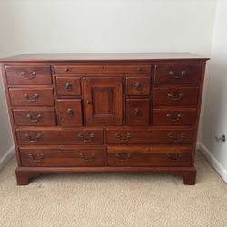 Lexington Bob Timberlake Solid Wood Cherry Dresser With Mirror