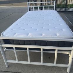 Nice Twin Bed With Good Mattress