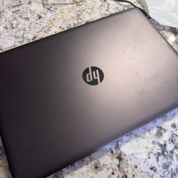 HP ZBook Studio G3 Laptop W/ Charger