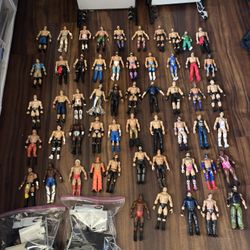 Lot Of Wrestling Figures 