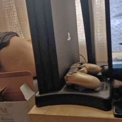 Selling Sony Ps4 Pro 1tb .