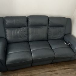 Recliner couch