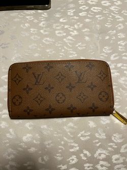 Louis Vuitton Monogram Zippy Wallet