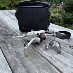 DJI Mini 4 Pro Drone