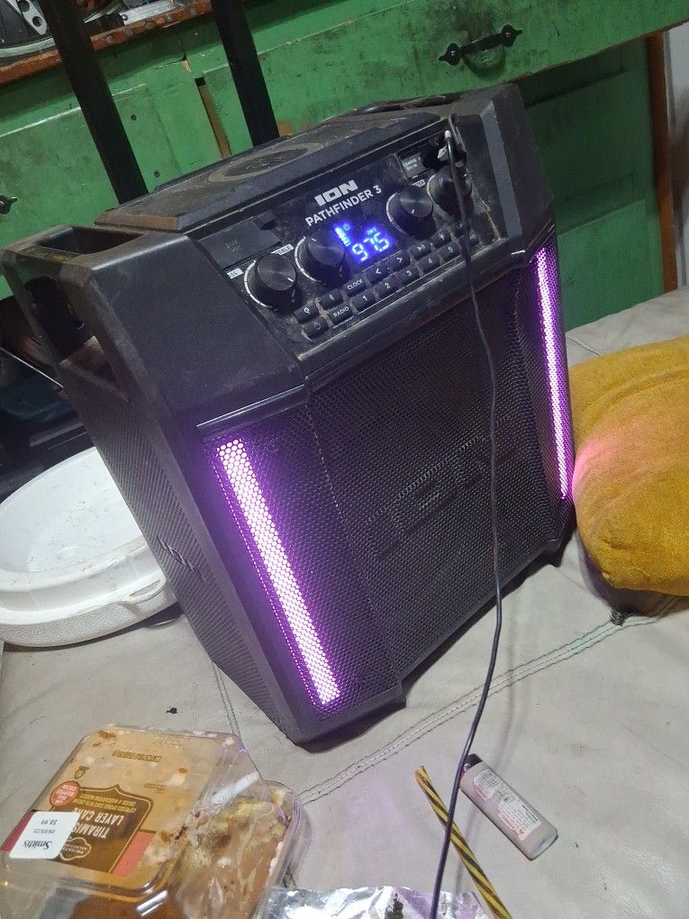 Ion Pathfinder Bluetooth Speaker