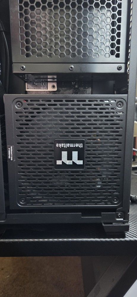 Thermaltake Toughpower GF3 1200W power supply