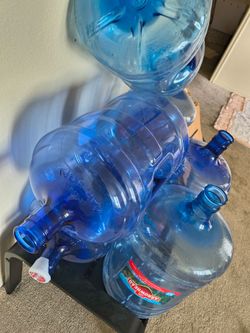 Arrowhead 5-Gallon Water Jugs – Set of 5