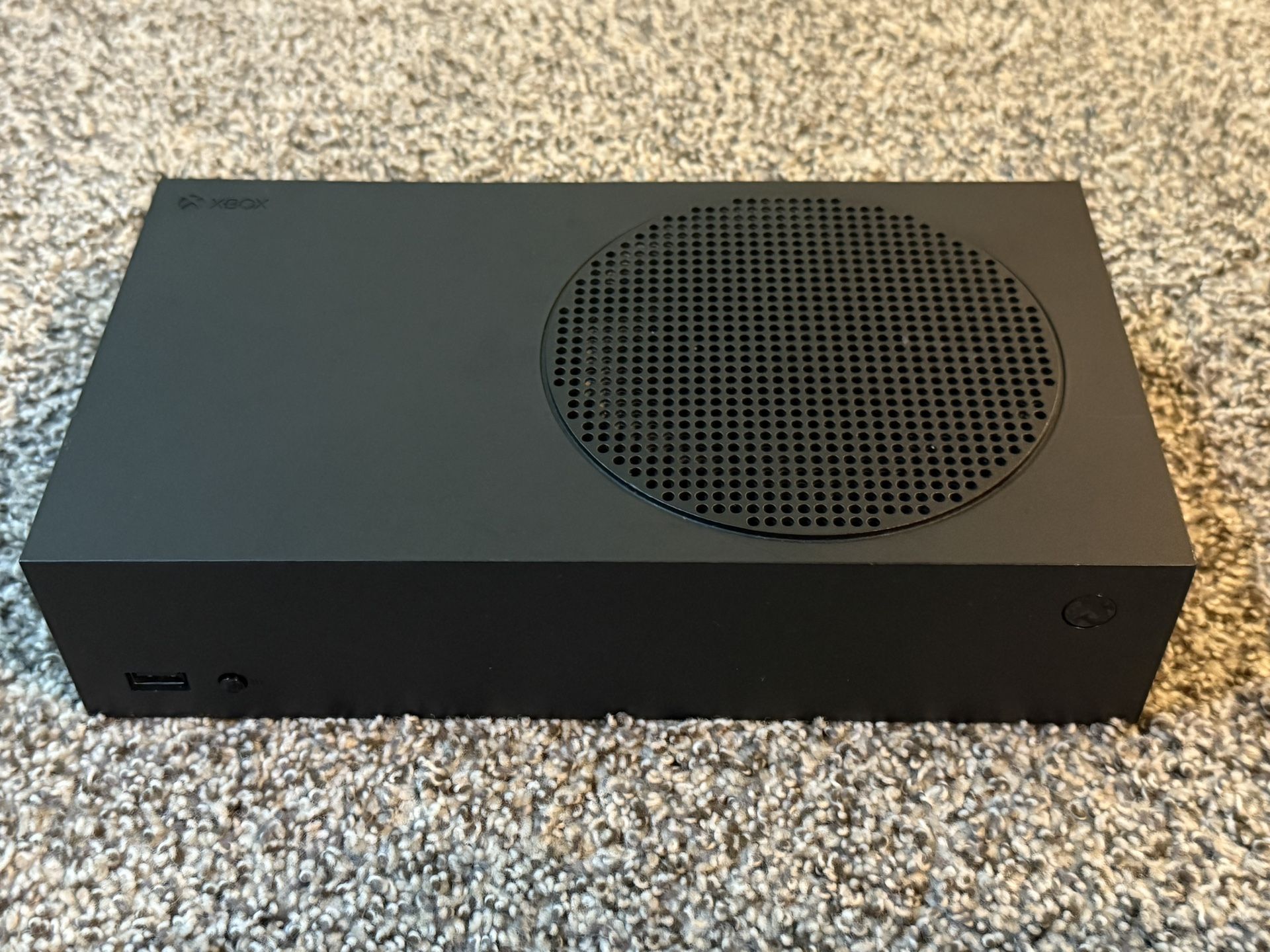 Xbox Series S 1 Terabyte Bundle