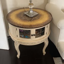 Two Side Coffee Tables, Victorian style vintage Off White