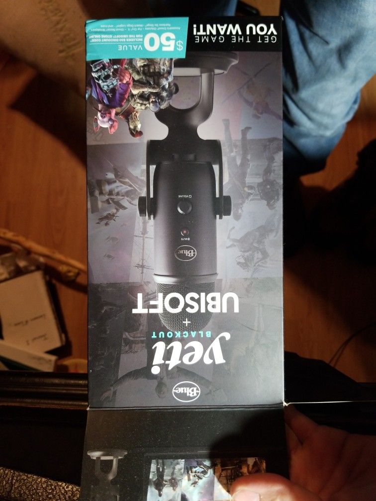 Yeti Blackout Microphone