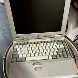 Vintage Toshiba Laptop Tecra 500 CDT