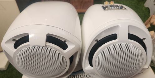 NRG NRG652 6.5" 200W 2 Way Fiberglass Marine Tower Speakers with Chrome Plated Aluminum Mounting Brackets 4 ohm PAIR