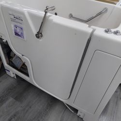 Jacuzzi Hottub 52"