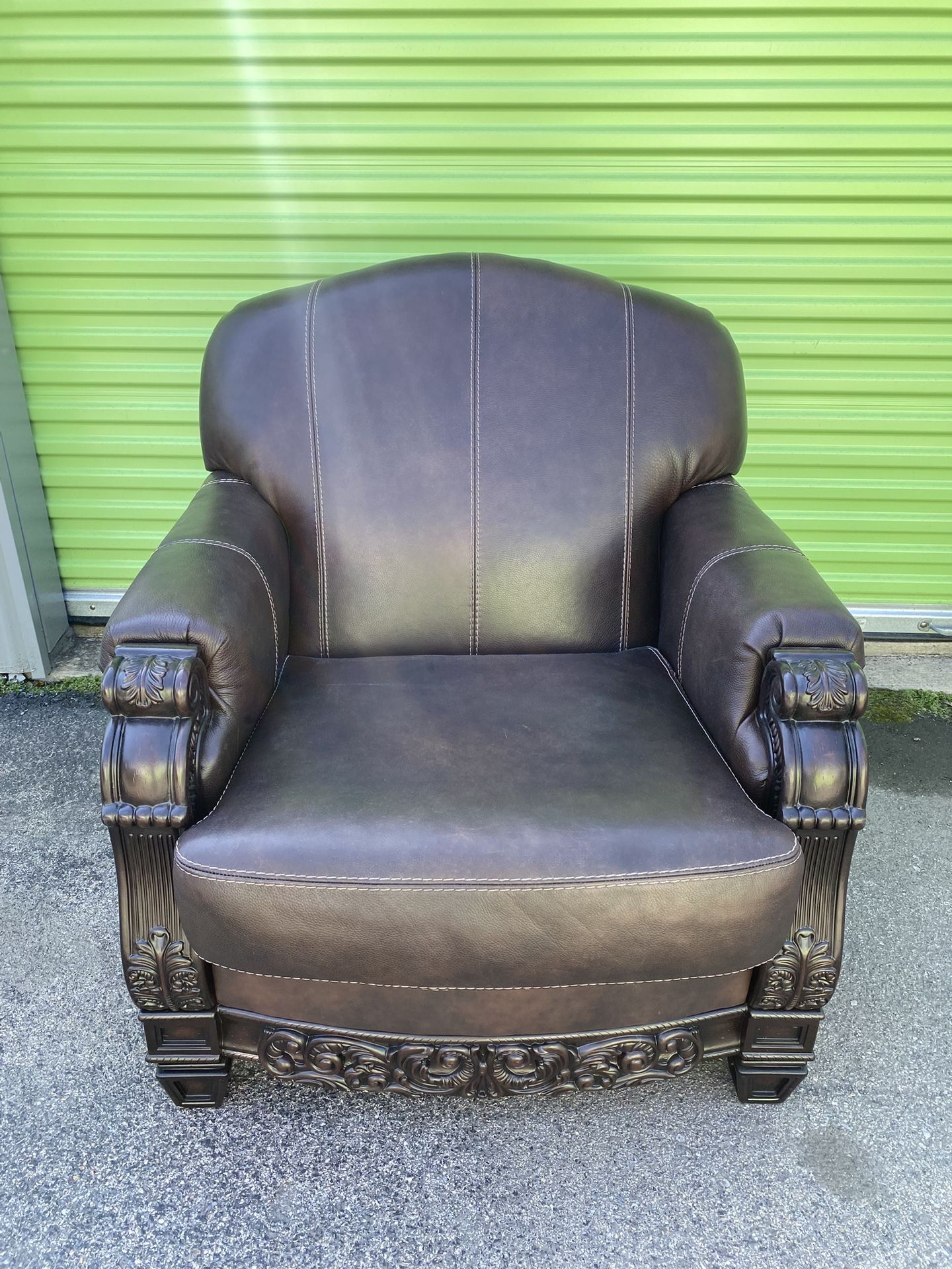 Beautiful Ashley Furniture Chocolate Brown Oversized Leather Side Chair