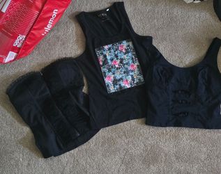 Cute black tops bundle Size: Small