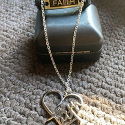 Religious Faith Set 2Pc