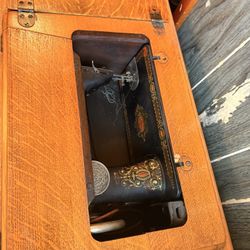 66 Red Eye Singer Sewing Machine