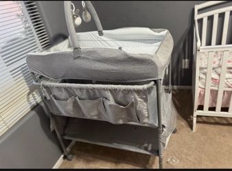 Diaper portable changer
